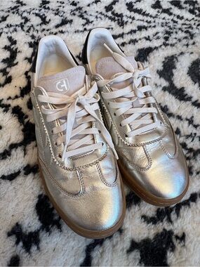 Cole Haan Metallic Silver Leather Women’s Sneakers 9.5